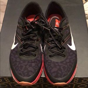 Nike women’s shoes